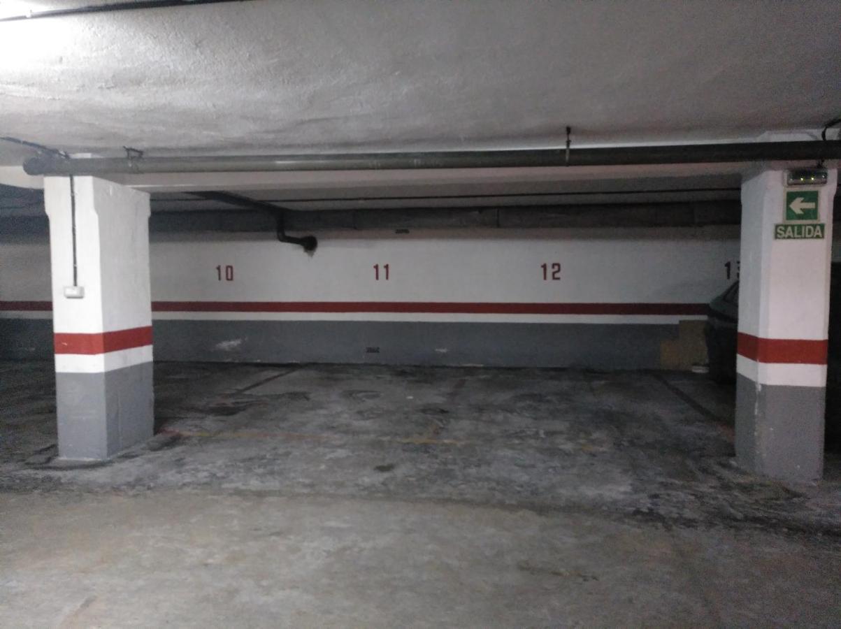 Andramari Tourist Home Parking& Wifi Amorebieta-Etxano Eksteriør bilde
